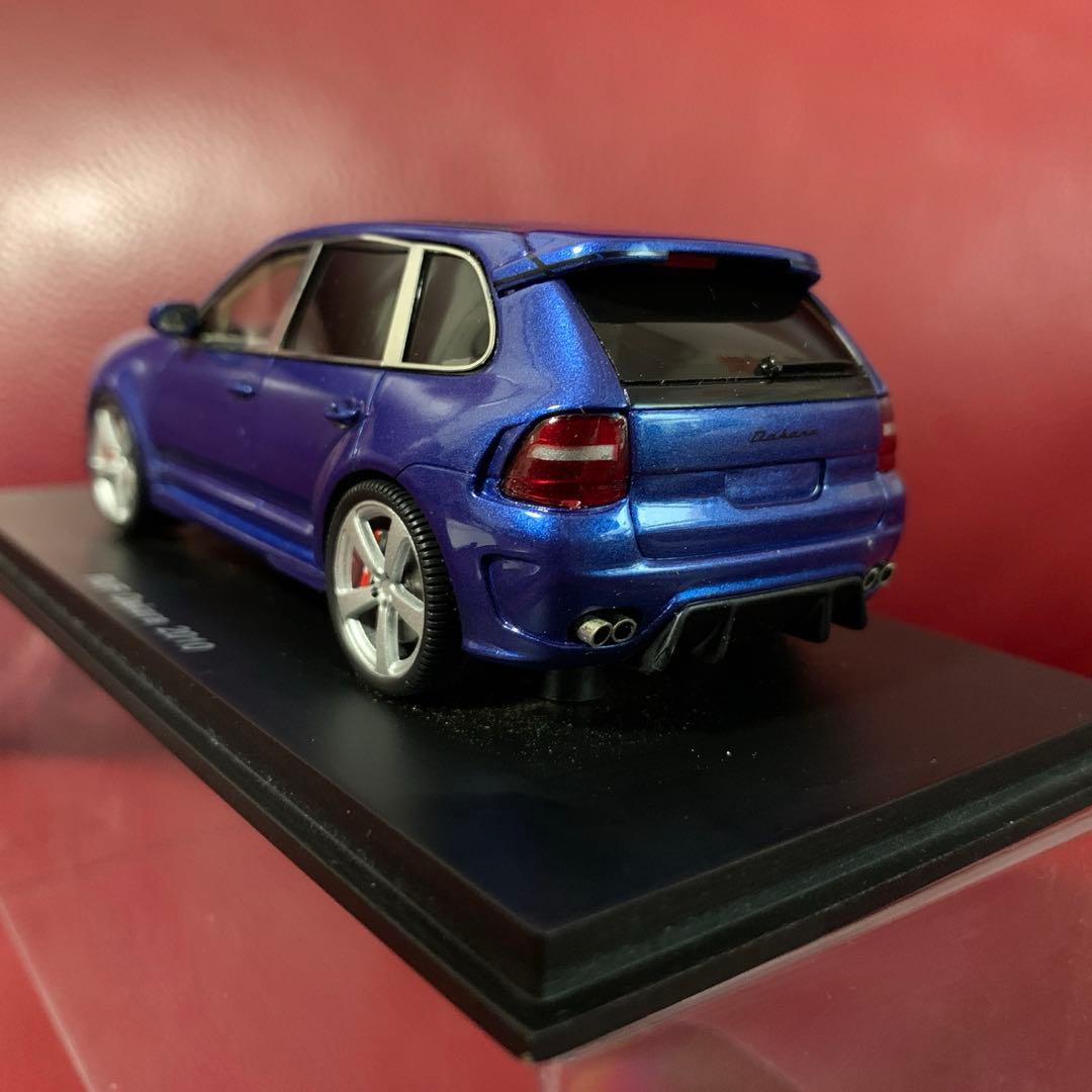 スパーク製　ポルシェ　RUF DAKARA 2010 1/43