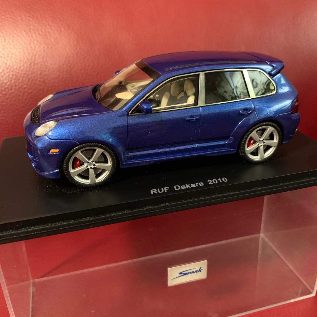 スパーク製　ポルシェ　RUF DAKARA 2010 1/43