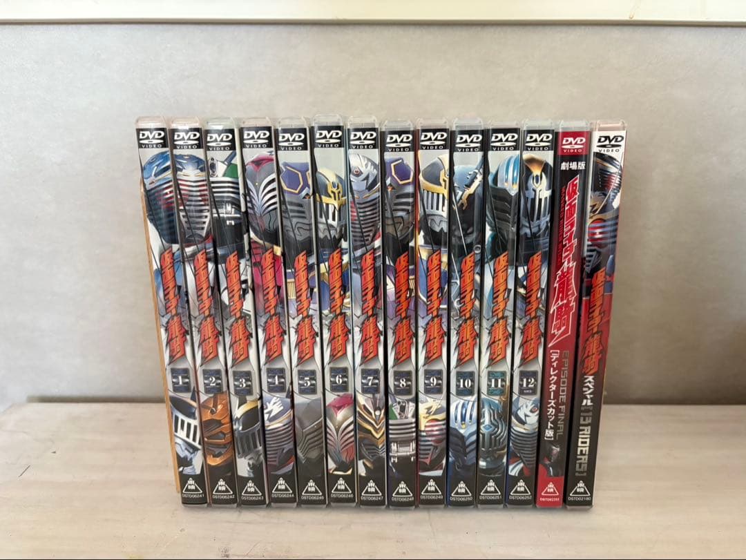 仮面ライダー龍騎本編＋劇場版ディレクターズカット＋テレビスペシャルDVD全巻
