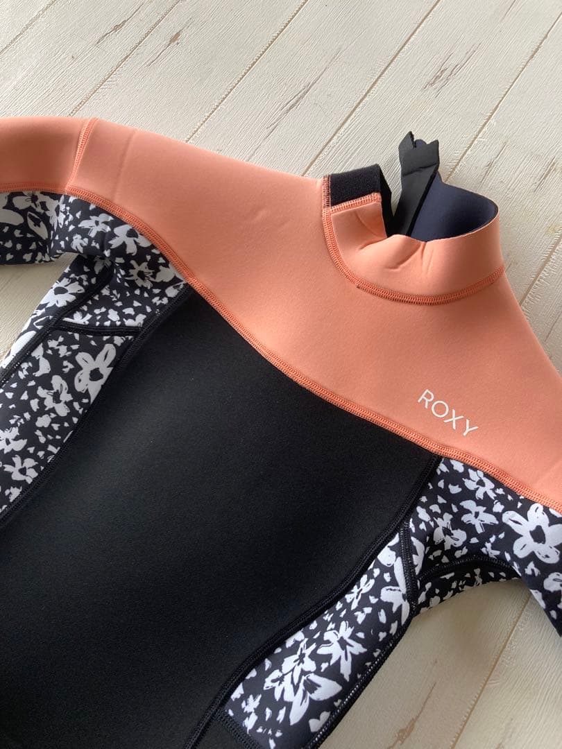 SALE‼️ロキシー ウェットスーツ 150cm 新品タグ付き 川、海 サーフィン