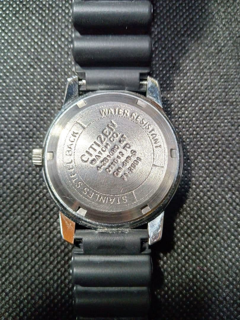 CITIZEN 　シチズン　ダイバータイプ　自動巻き ラバーベルト 時計　日本製