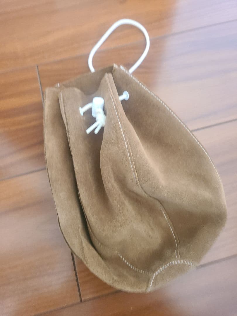 Hender Scheme　スエード巾着