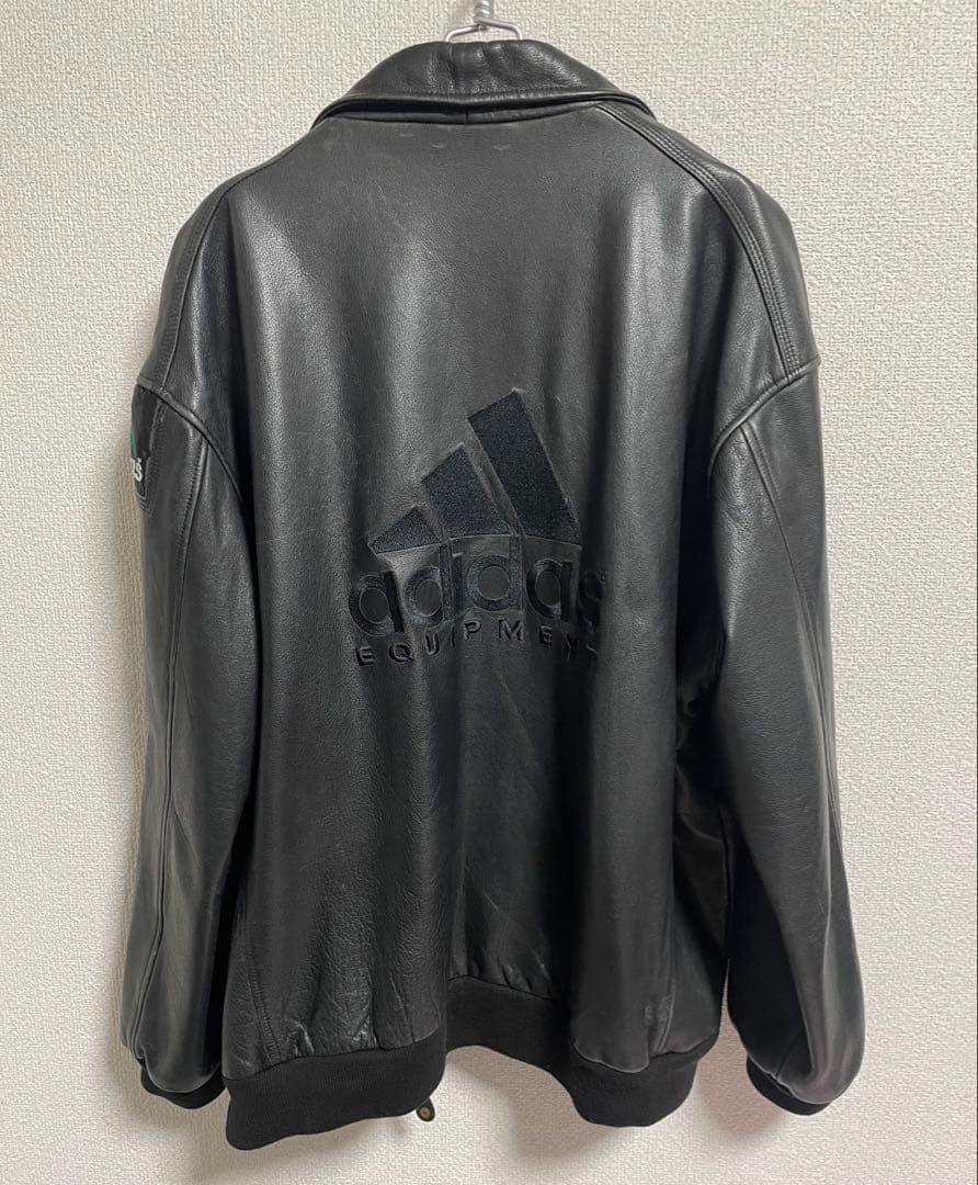 adidas ブラック レザージャケット