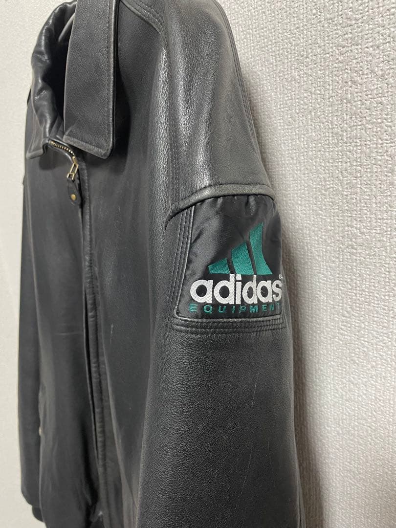 adidas ブラック レザージャケット
