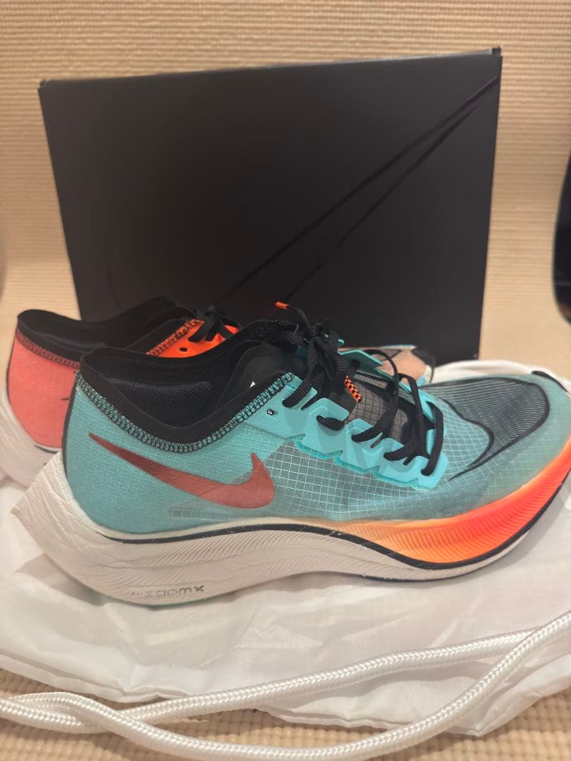 Nike ZoomX Vaporfly NEXT% 2 箱根モデル