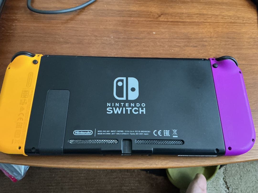 Nintendo Switch 紫/オレンジ 本体