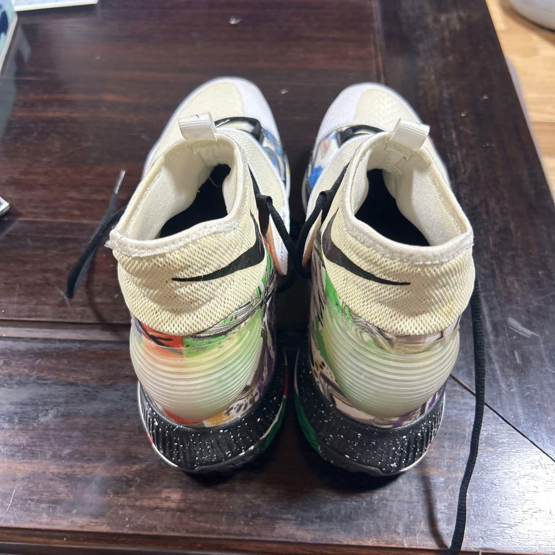 Nike 特別デザイン バスケットボールシューズ