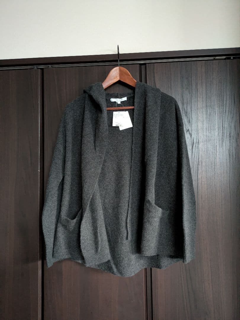 ゆー様新品タグ付き UNTITLED ウールカシミヤ フーデッドニットジャケット