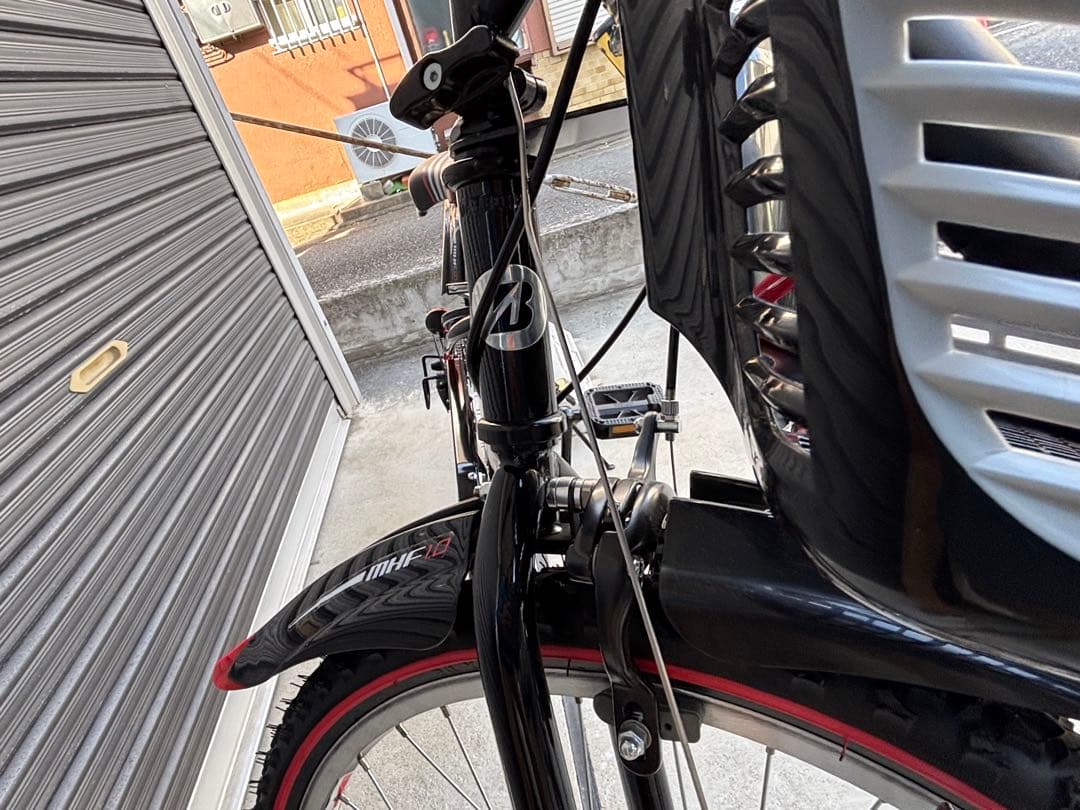 はる　BRIDGESTONE 子供用自転車 24インチ　ブラック／レッド