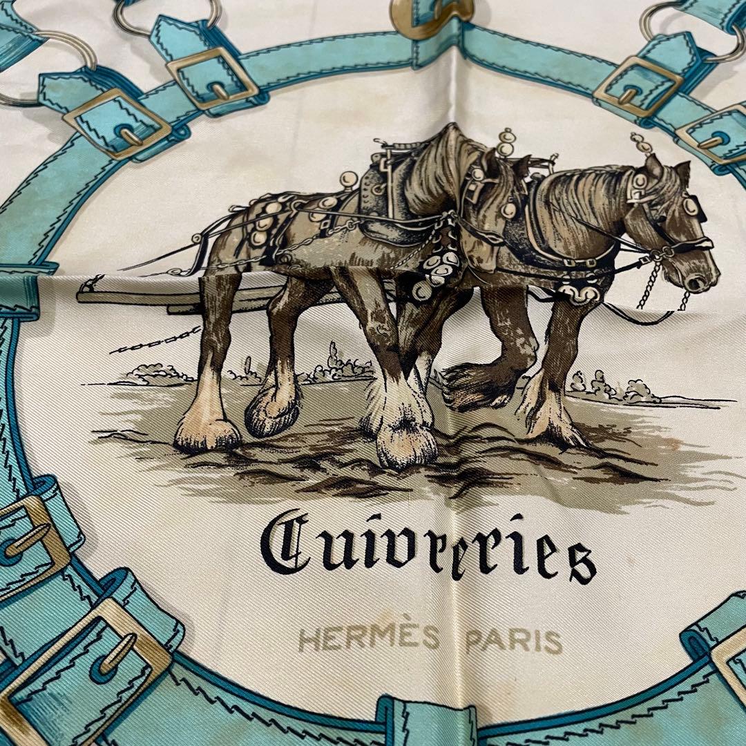 【人気動物柄】HERMÈS シルクスカーフ Cuiveries