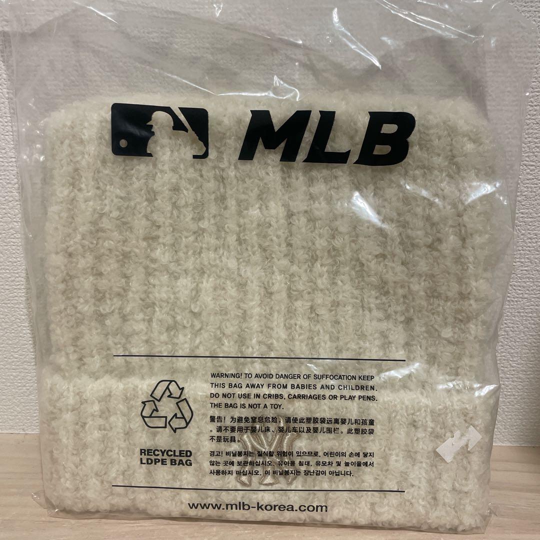 【新品】カリナ着用 MLB KOREA 猫耳 ニット帽 ホワイト