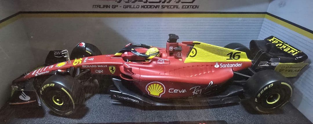 最終値下げブラーゴ1/18 Ferrari F1 SF 1000～SF24セット