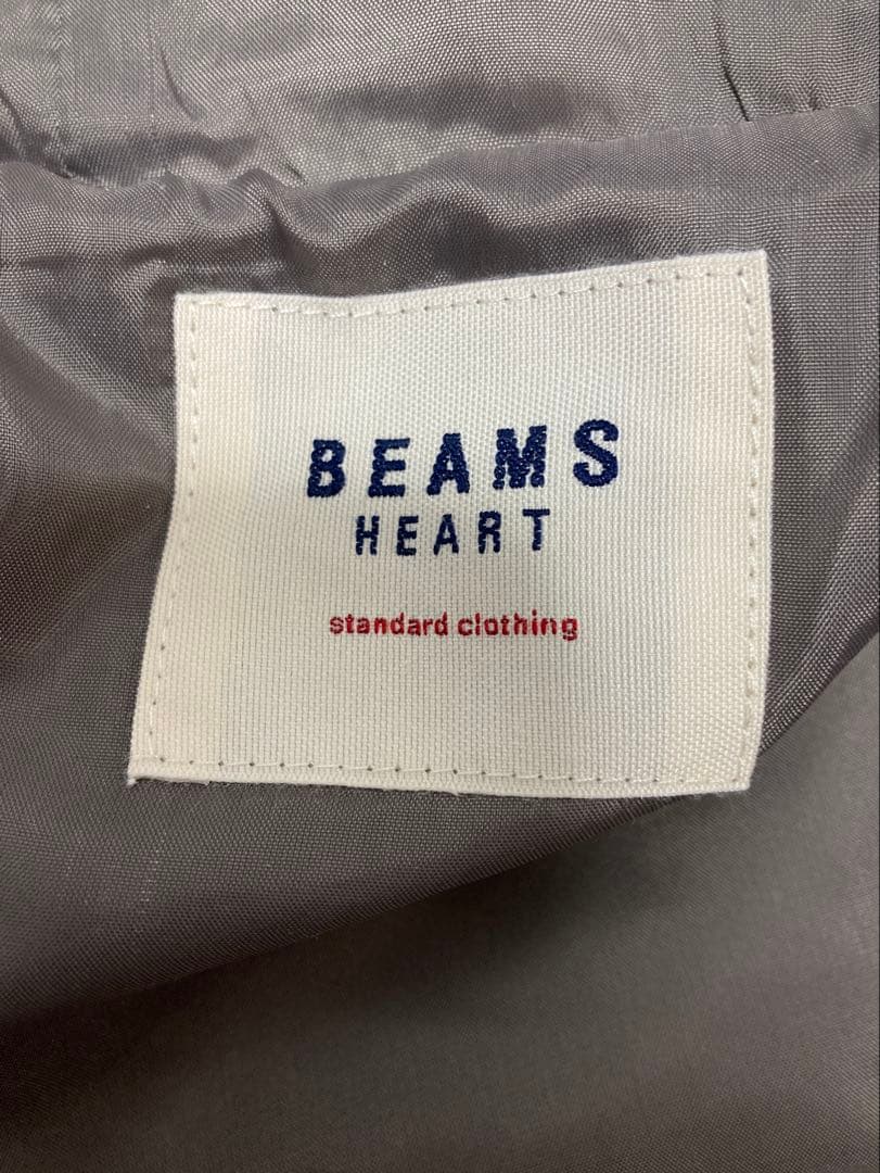 新品未使用タグ付き　ビームスハート　BEAMS HEART フードボアベストモカ