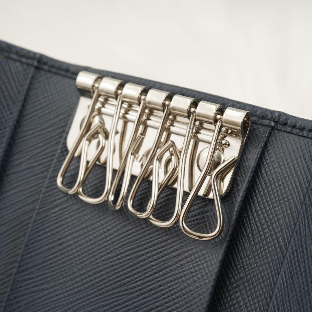 新品未使用品　箱・カード付き　PRADA プラダ　キーケース　サフィアーノレザー