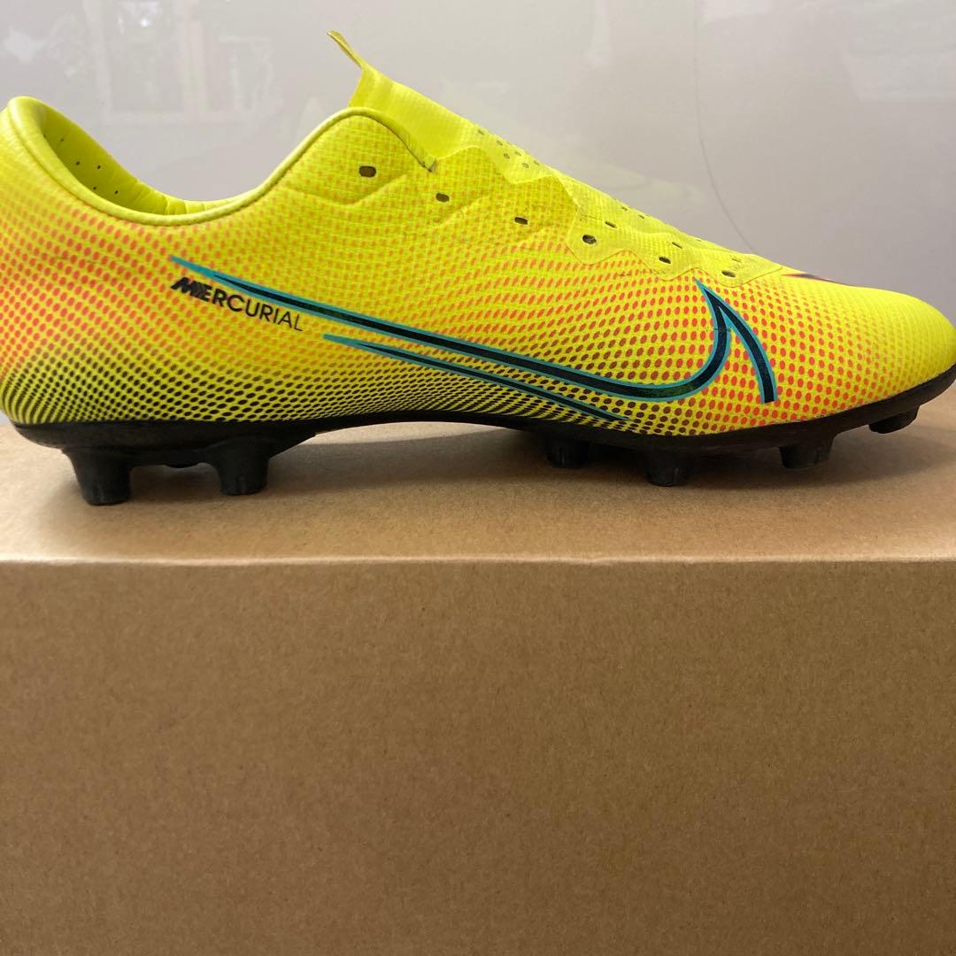 NIKE マーキュリアル　ヴェイパー 13 PRO MDS HG