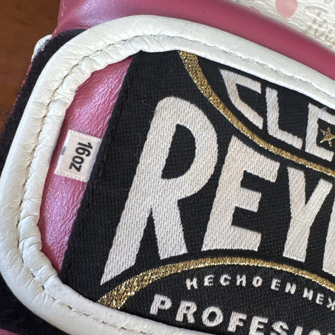 最終価格 メキシコ購入 REYES ボクシンググローブ ホワイトピンク 16oz