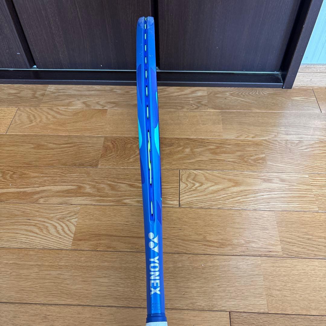 ヨネックス　EZONE 100 G2