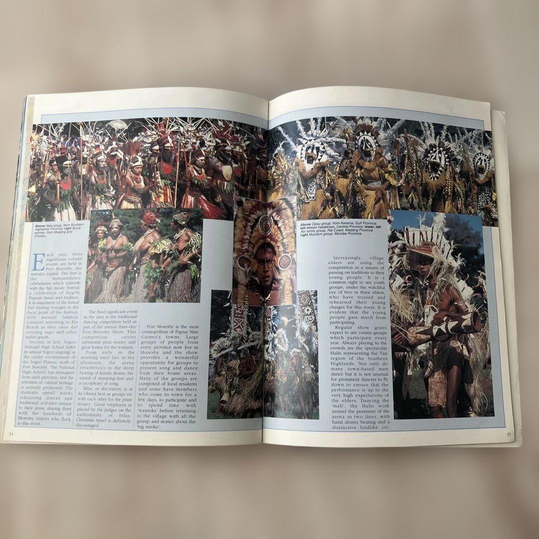 【匿名配送✨洋書】海外エアライン　機内誌　パプア・ニューギニア　レトロ　美術