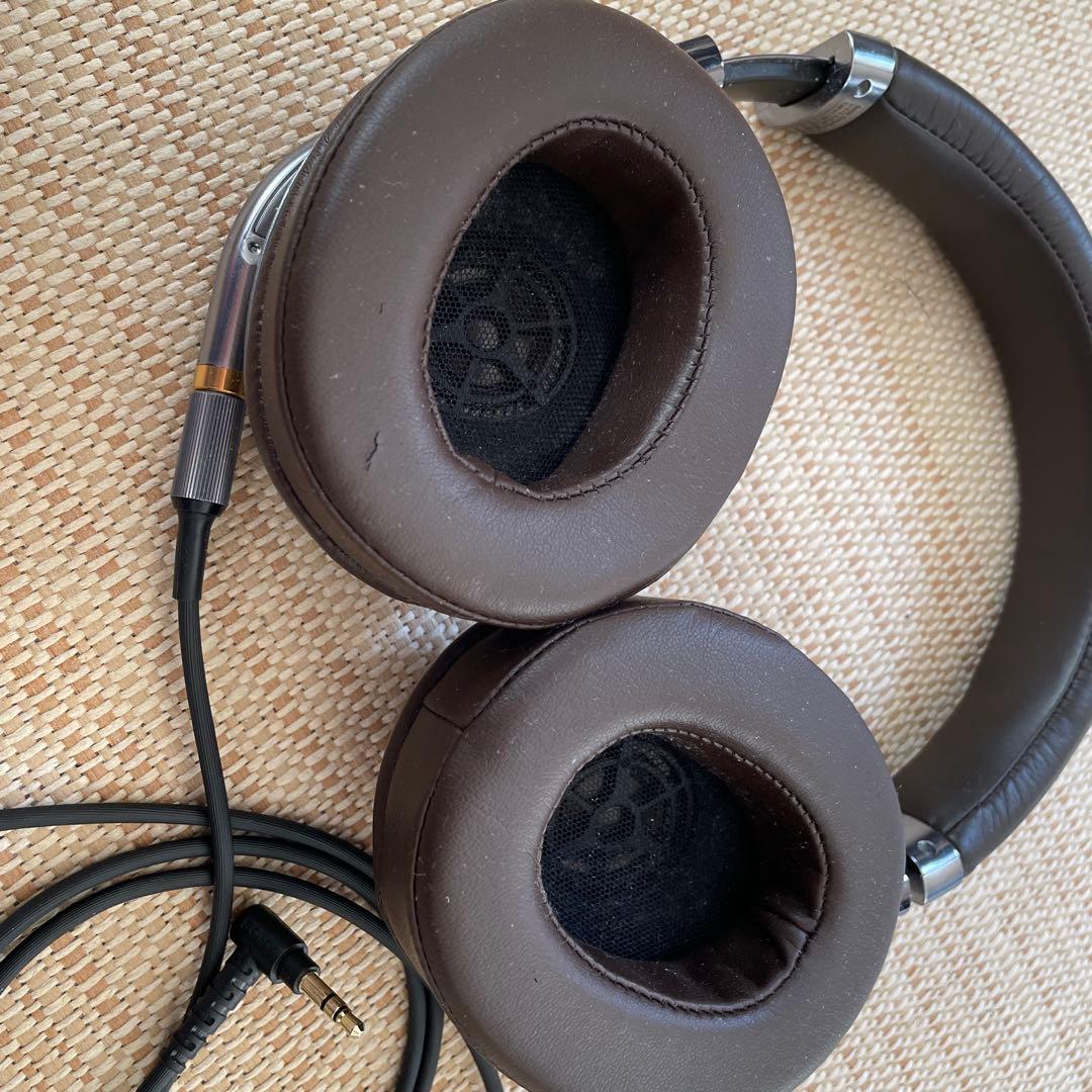 SONY 有線オーバーイヤーヘッドホン シルバー