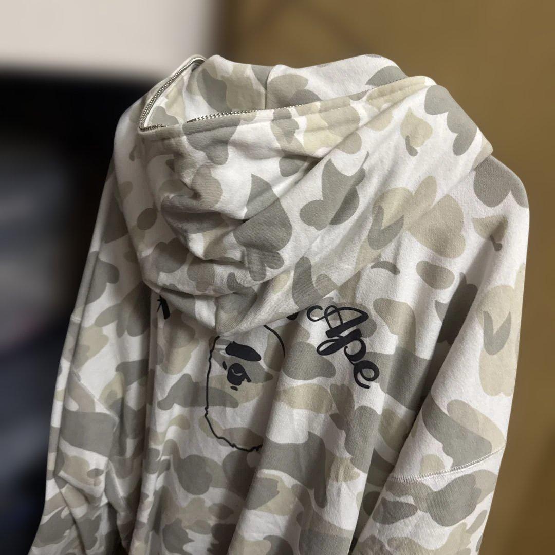A Bathing Ape カモフラージュパーカー ホワイト