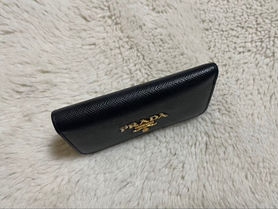 PRADA ブラック キーケース レディース