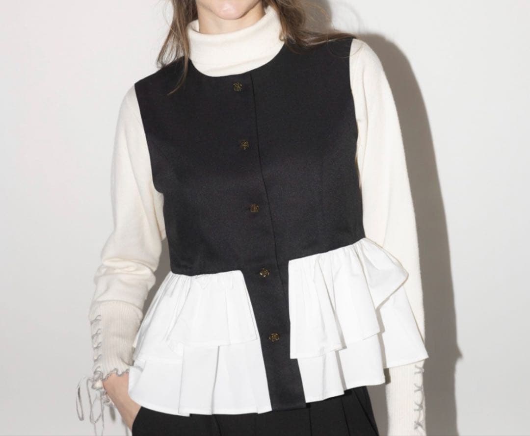 dem イデム　peplum lady vest