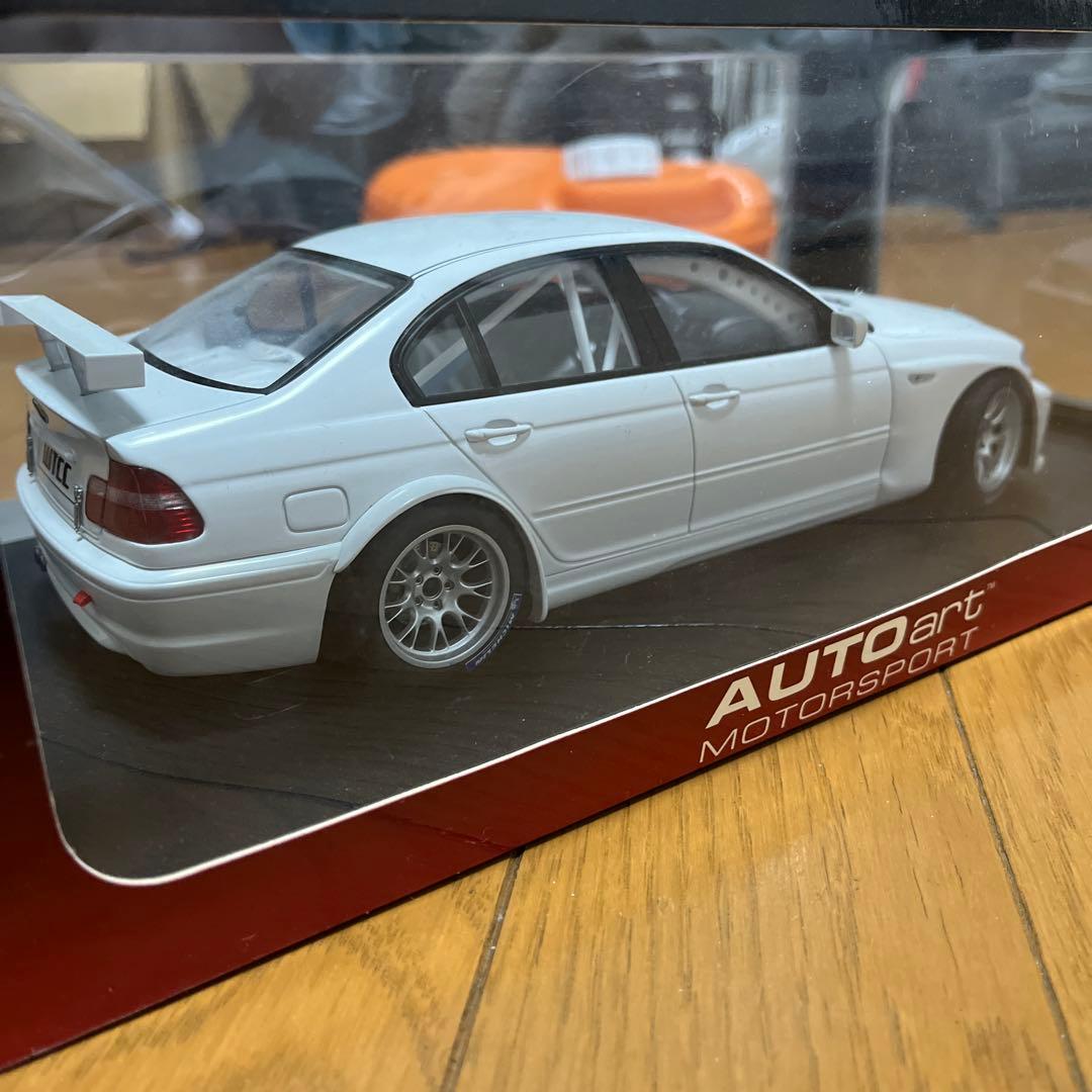 オートアート 1/18  320i WTCC E46