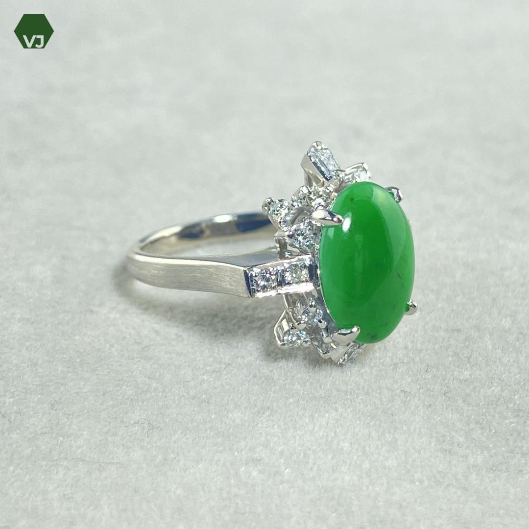 【16-8】翡翠（ジェイダイト）　ダイヤモンド　リング　D0.25ct