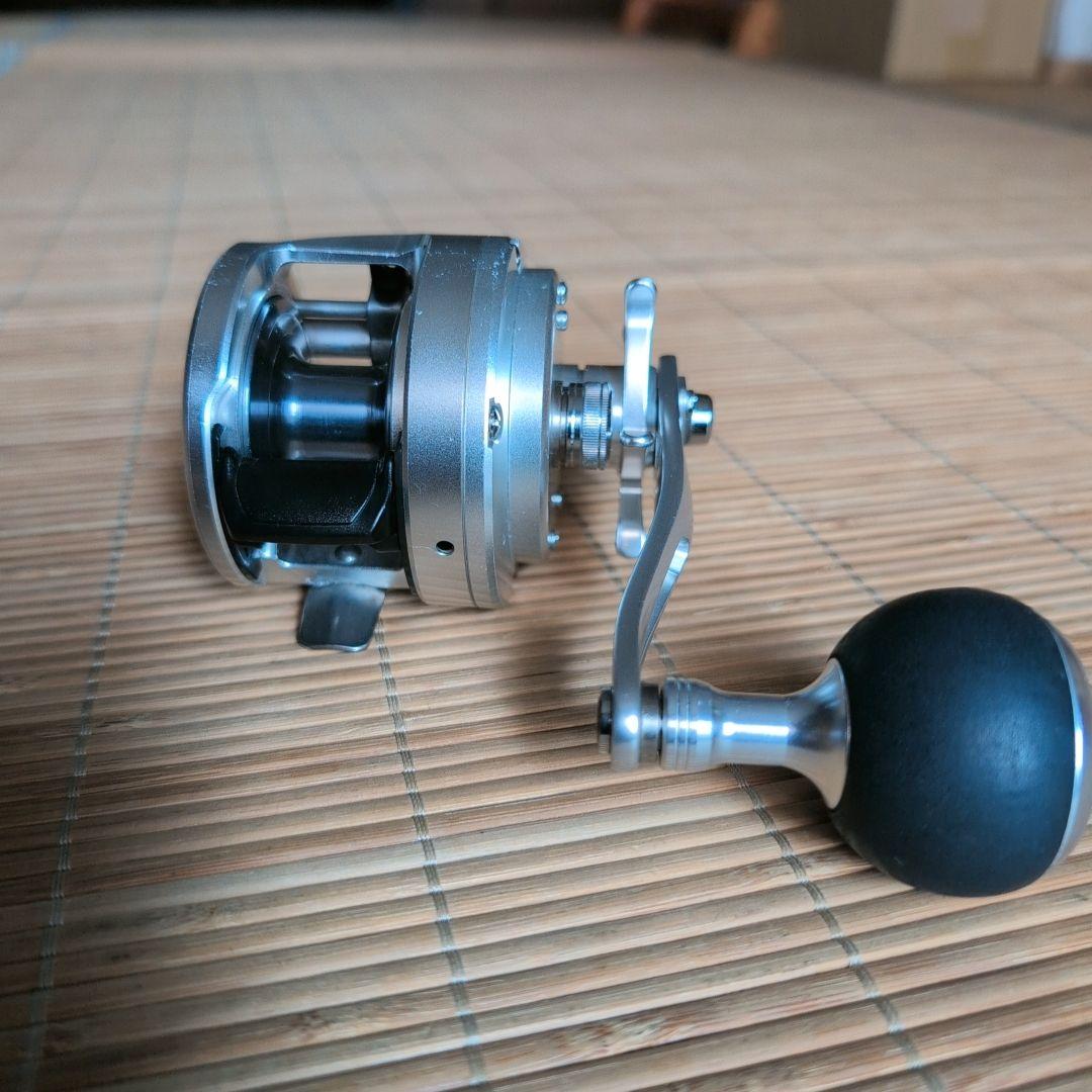 SHIMANO　シマノ　OCEA CALCUTT　オシアカルカッタ　300HG