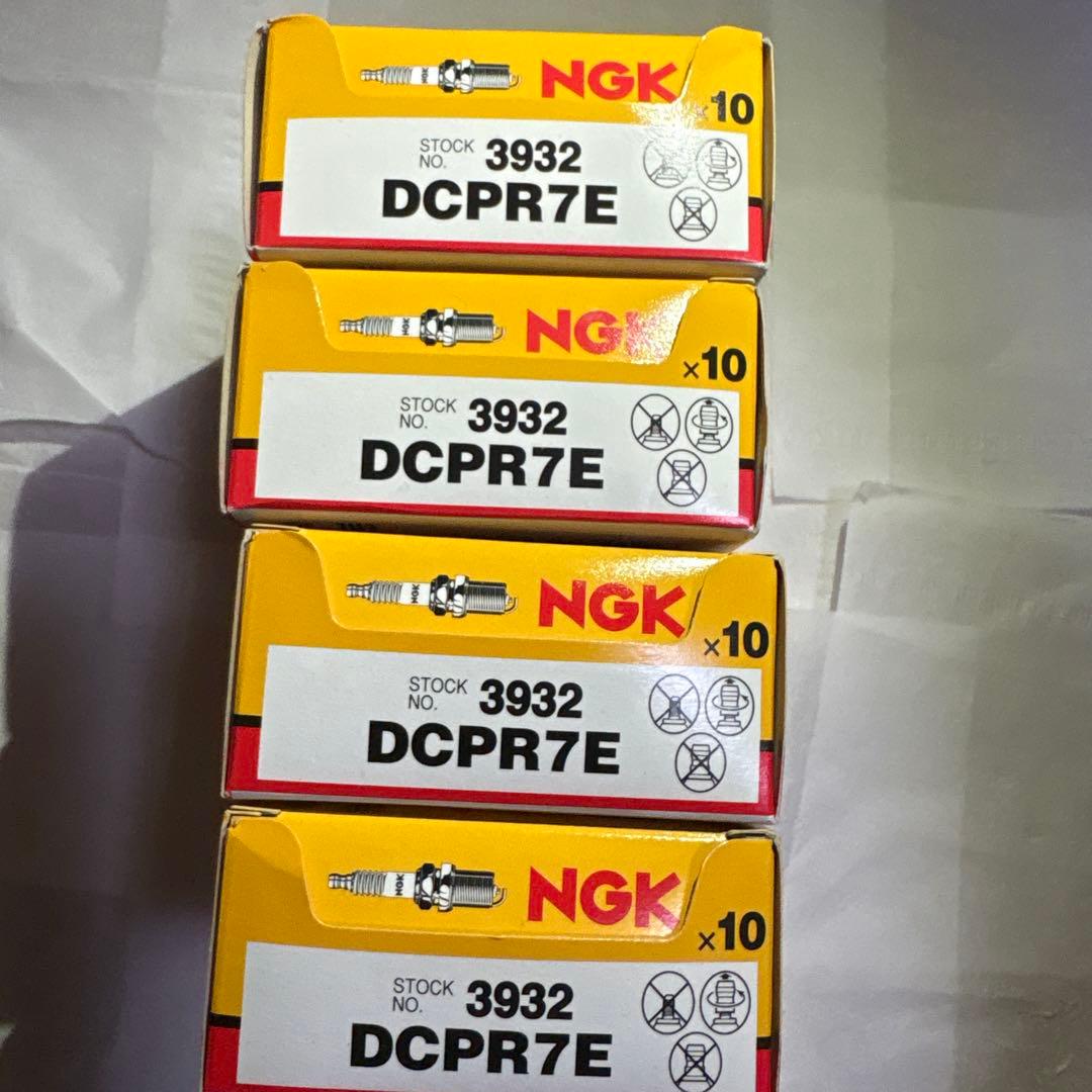 DCPR7E (3932) NGK スパークプラグ