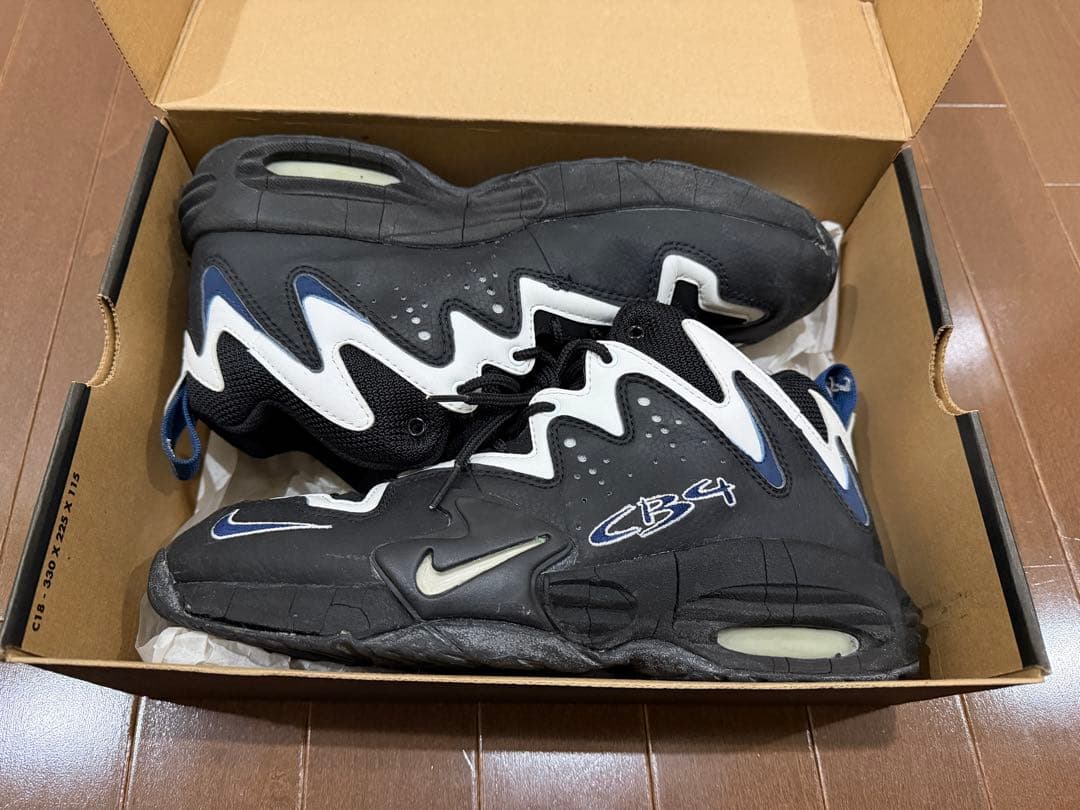 わ*様 Nike AIR CB4