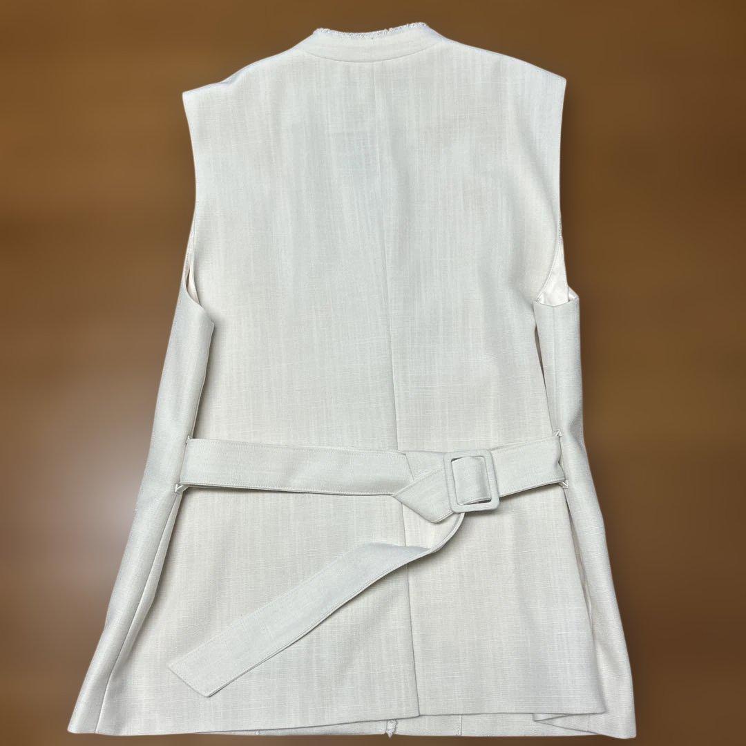 UNTITLED サイズ4 極美品　未使用