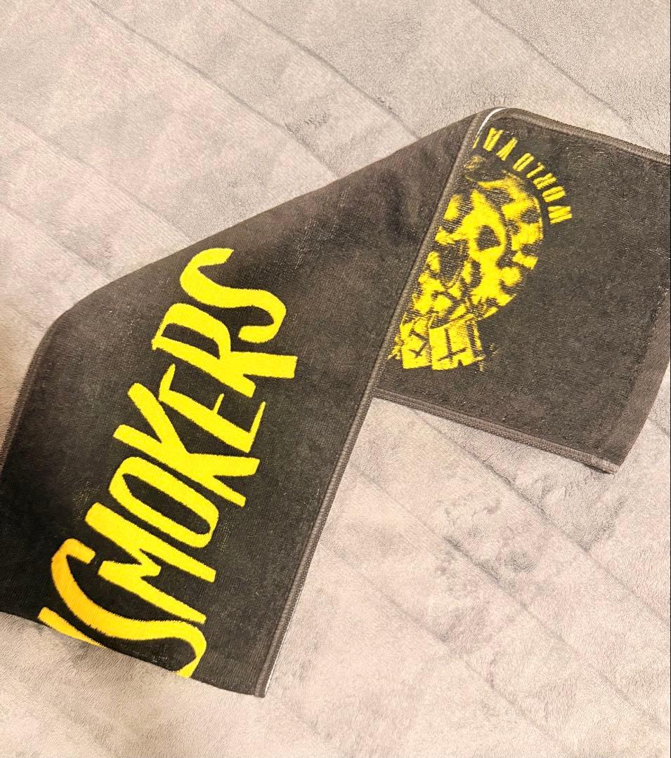 The Chainsmokers サイン入りTシャツ &タオル