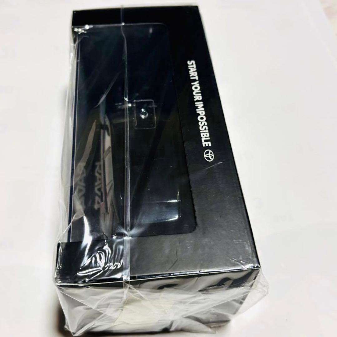 トヨタ RAV4 1/30 ミニカー ブラック 新品 未開封（前モデル）