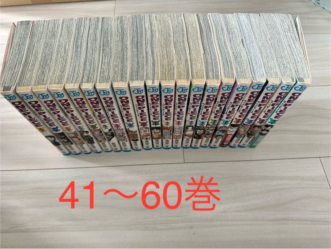 ワンピース単行本１〜102巻、107巻 +ファンブック、シール