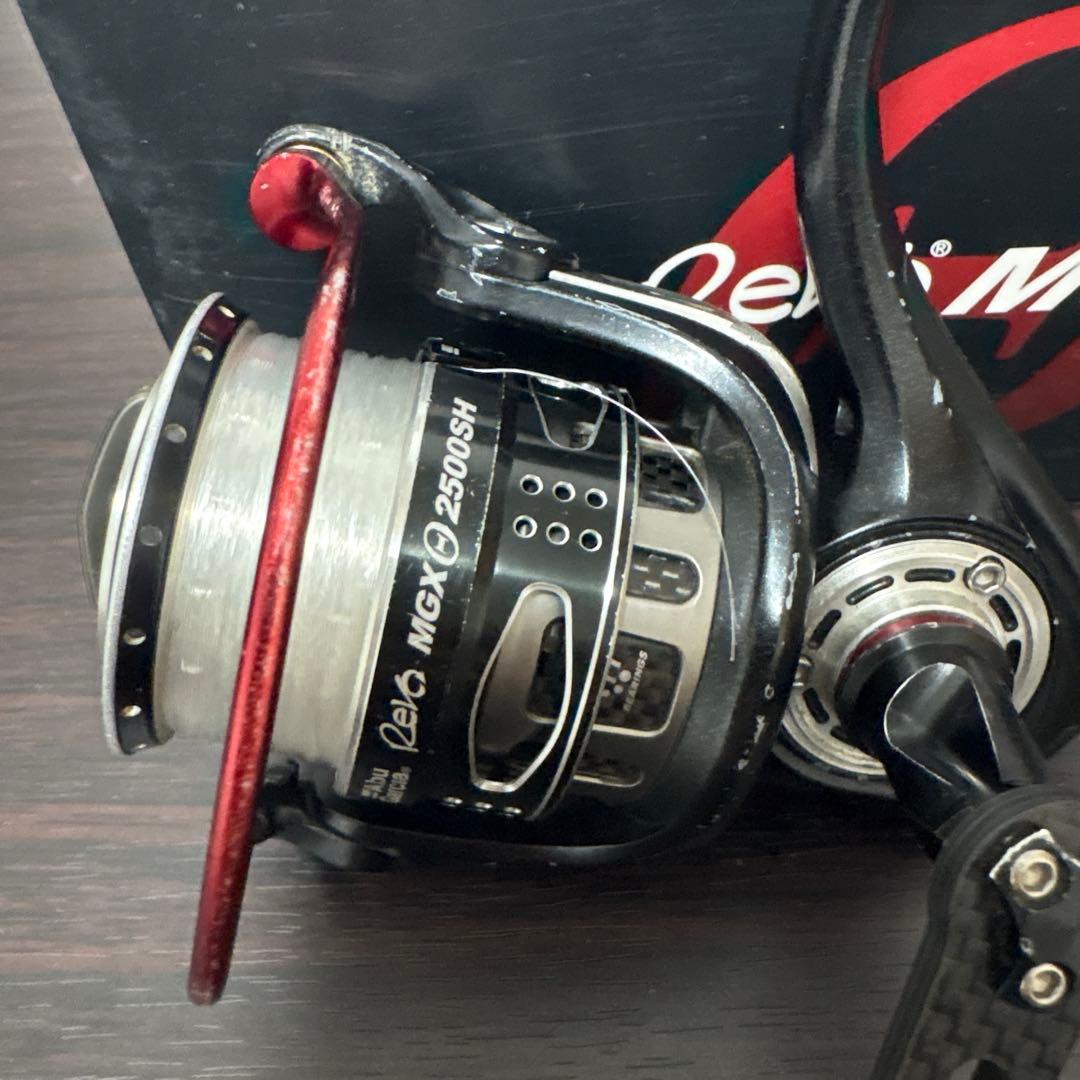 AbuGarcia REVO MGX THETA 2500SHスピニングリール