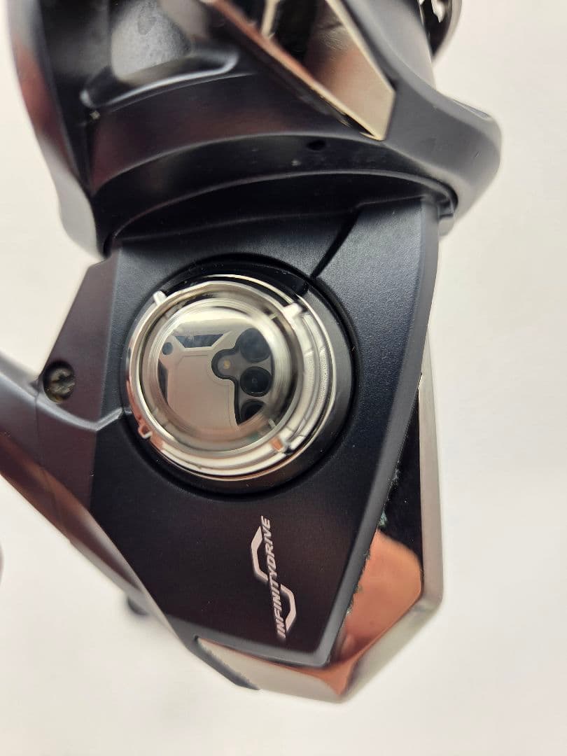 SHIMANO STRADIC SW6000XG スピニングリール