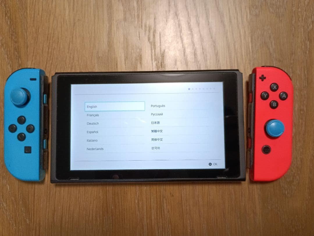任天堂 Switch本体 付属品一式 初期化済 64GBmicroSD付