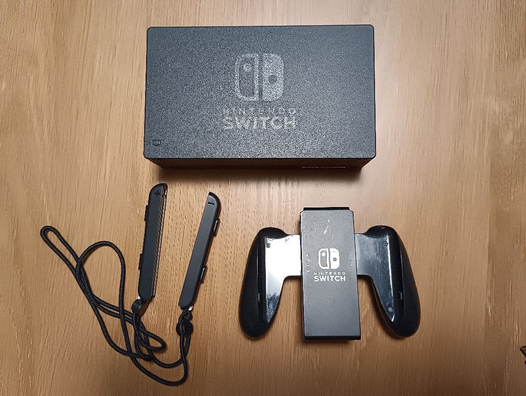 任天堂 Switch本体 付属品一式 初期化済 64GBmicroSD付