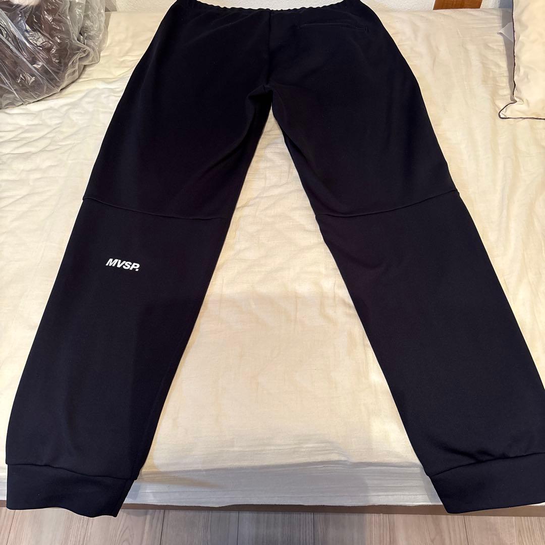 美品MVSP MOVE SPORT ネイビーセットアップ