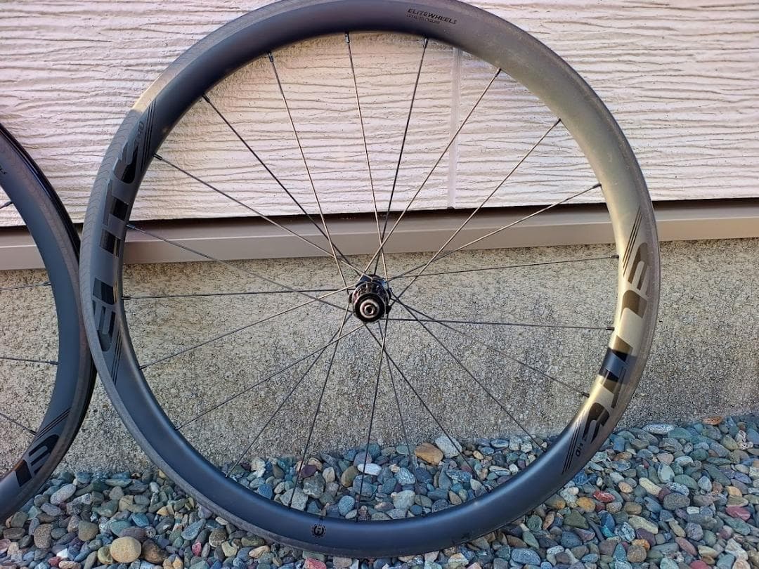 ELITEWHEELS EDGE 40ｍｍ　リムブレーキ用　走行少