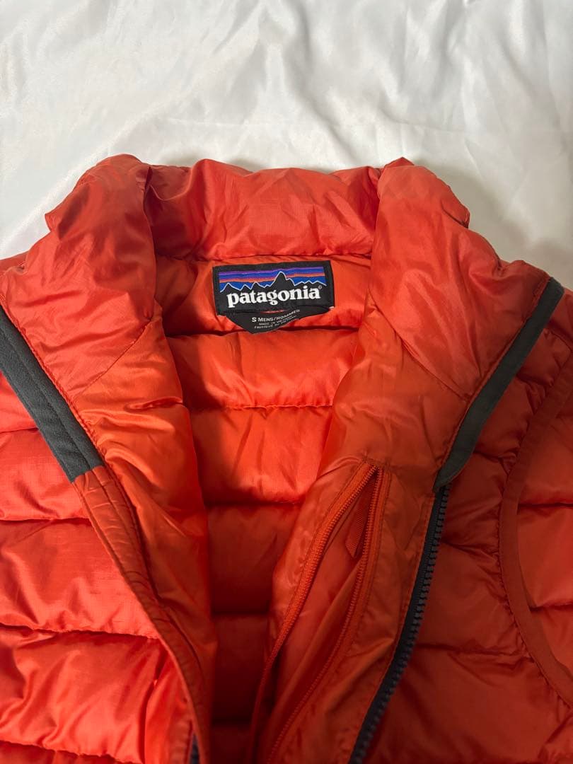 patagonia ダウンベスト HTE 品番84622 サイズＳ 20年