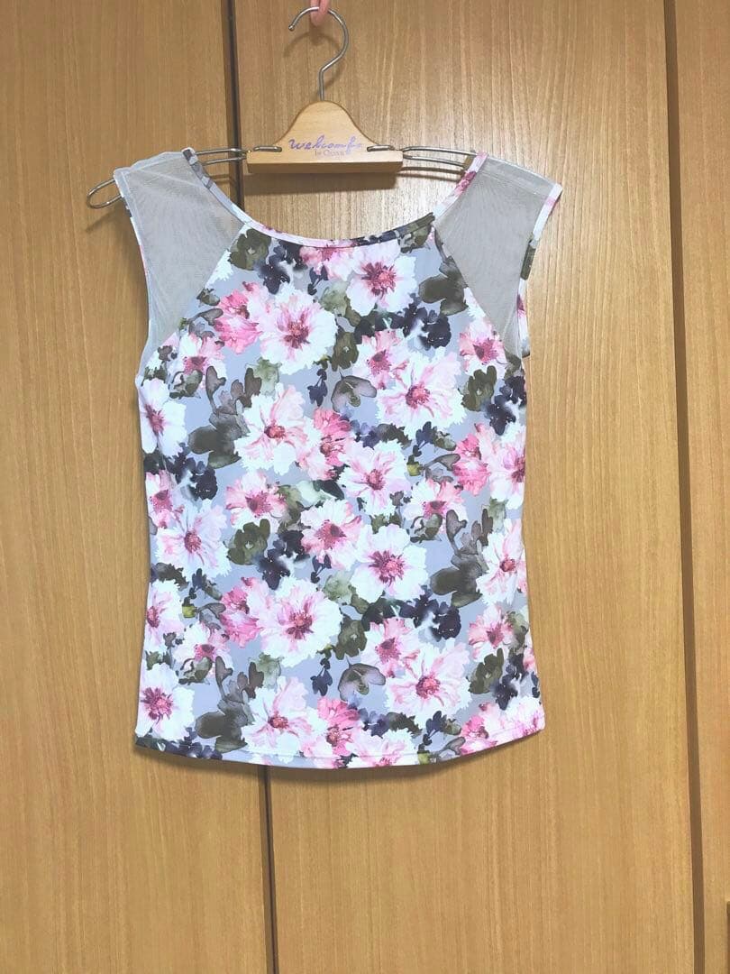 チャコット 美品　ラナンキュラスプリントトップ　L