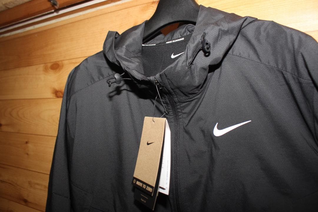 L　黒　ナイキNIKE　ウインドランナーランニングジャケット　FB7541
