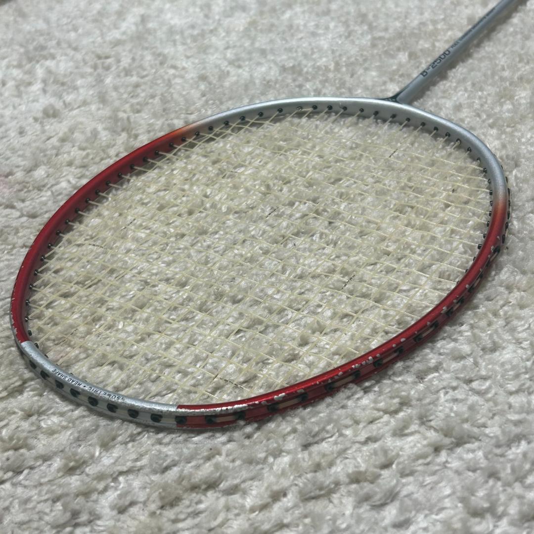 希少　YONEX　ヨネックス　バドミントン　NEWSCARBO　25