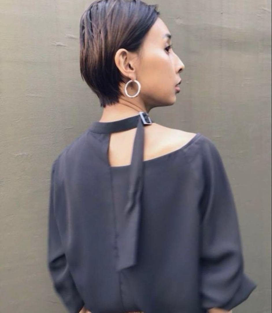 Ameri VINTAGE ベルトネックブラウス