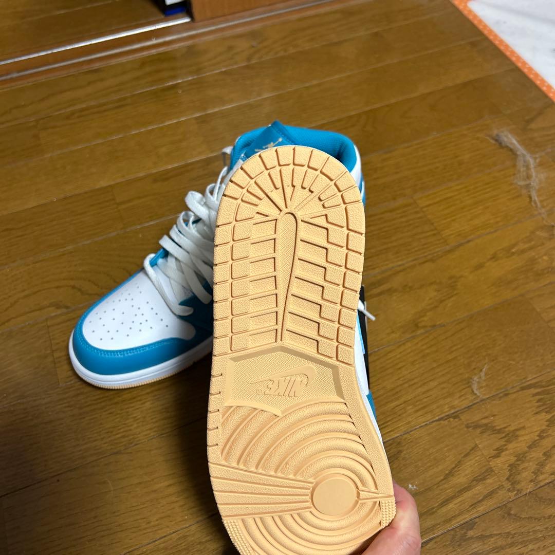 シューズ(男性用) Nike Air Jordan 1 Mid DQ8426-400