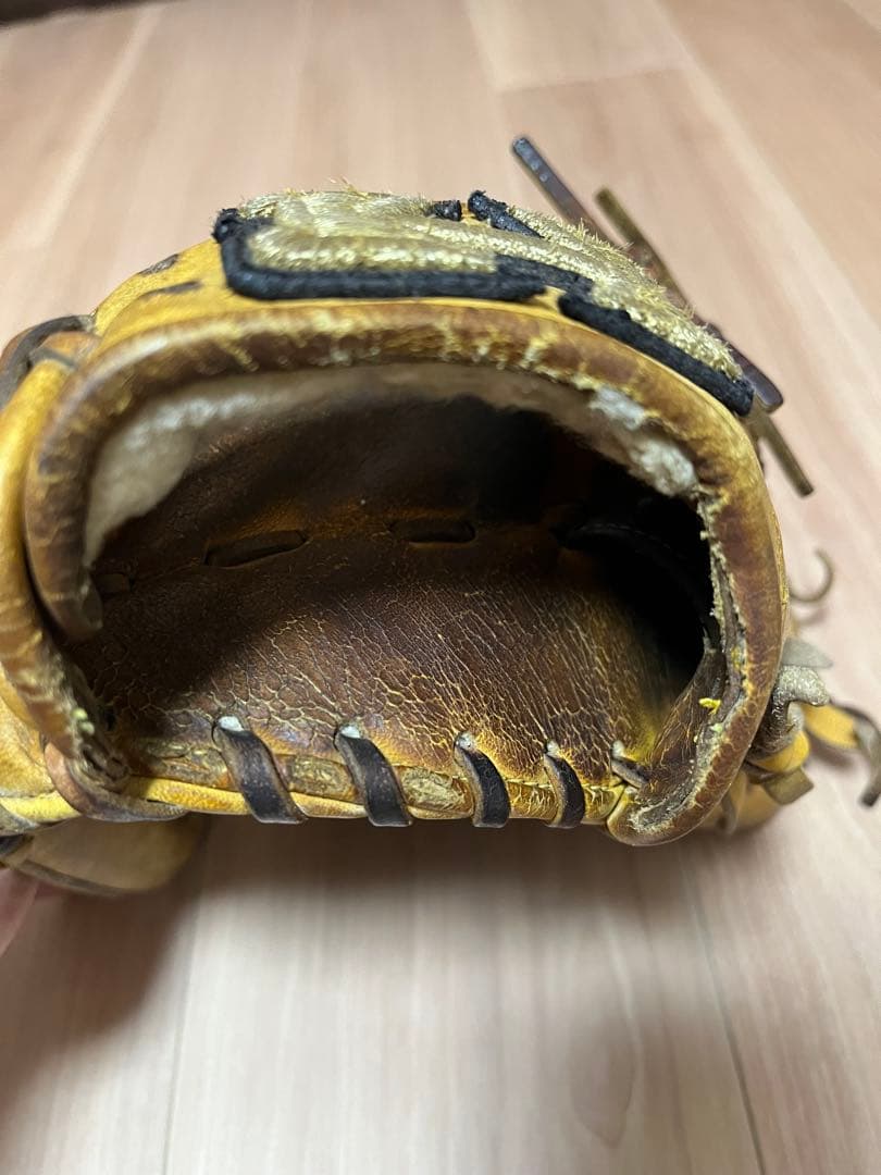 良型　HI-GOLDハイゴールド　硬式用グローブ　内野手用　野球
