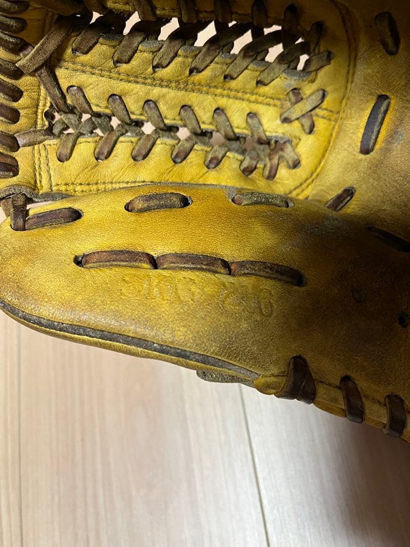 良型　HI-GOLDハイゴールド　硬式用グローブ　内野手用　野球