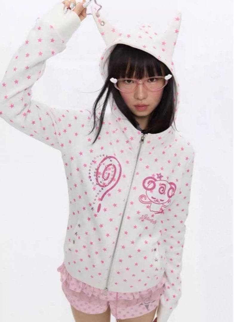 しなこちゃん着用BETWEENANDホワイトパーカーy2k 平成女児フェアリーL